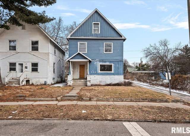 Property at 922 - 924 N 4th St, Springfield, IL 62702, 3 beds, 2.5 baths