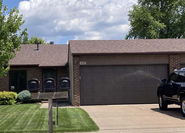 Property at 1832 53rd St, Moline, IL 61265, 2 beds, 2 baths