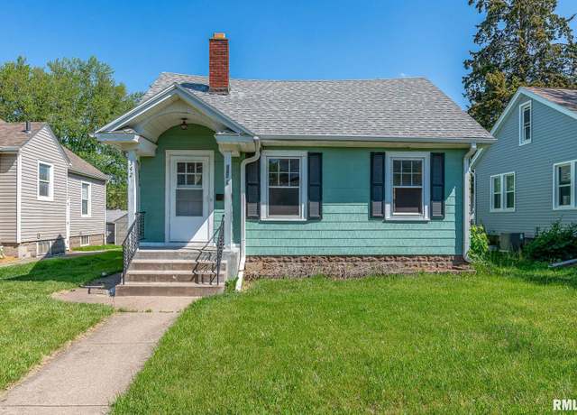 Property at 342 W 30th St, Davenport, IA 52803, 2 beds, 2 baths