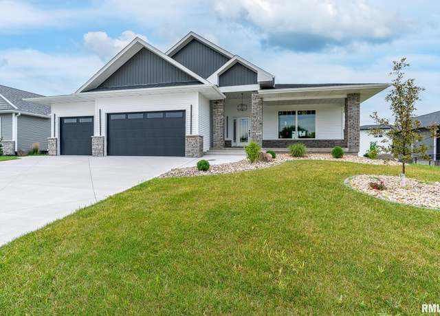 Property at 1915 E 59th Ct, Davenport, IA 52807, 5 beds, 5.5 baths