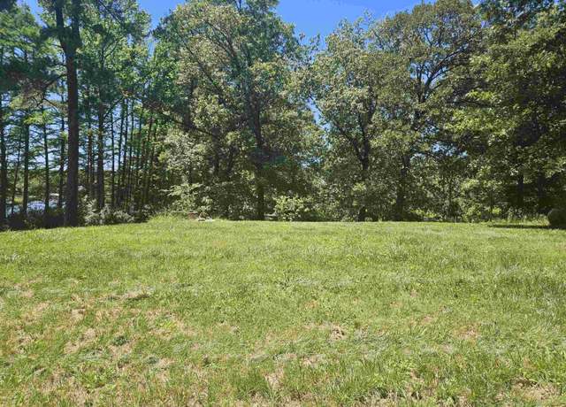 Property at 13815 Robin Rd, Benton, IL 62812