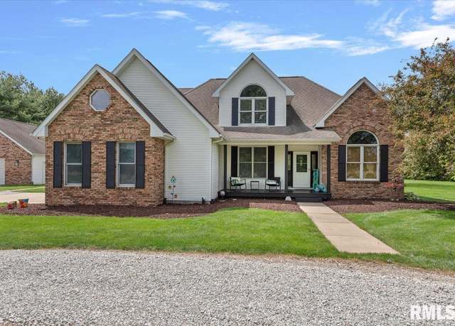 Property at 265 S Oaklane Rd, Springfield, IL 62712, 4 beds, 2.5 baths