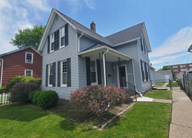 Property at 1523 W 13th St, Davenport, IA 52804, 3 beds, 2 baths