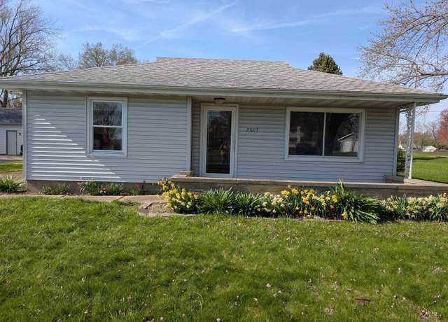 Property at 2603 S Avion Dr, Peoria, IL 61607, 2 beds, 1 bath