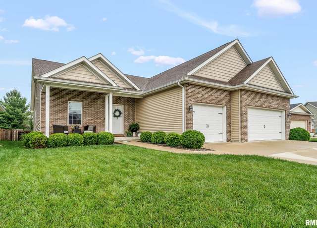 Property at 7301 Royal Troon Ct, Springfield, IL 62711, 4 beds, 3 baths