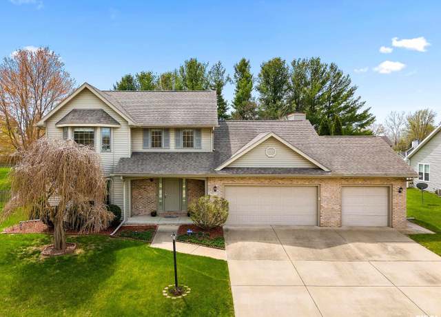 Property at 5512 W Timberedge Dr, Peoria, IL 61615, 4 beds, 2.5 baths