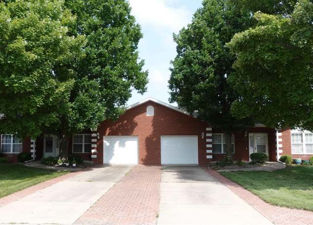 Property at 2286 Windish Dr #14, Galesburg, IL 61401, 2 beds, 2 baths