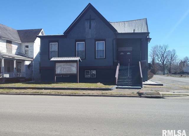 Property at 130 S Blanche St, Mounds, IL 62964, 4 beds, 1.5 baths
