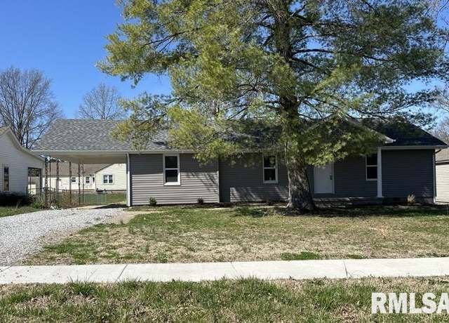 Property at 414 Charlotte Rd, Marion, IL 62959, 3 beds, 2 baths