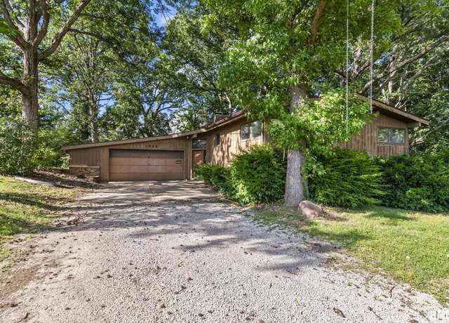 Property at 3044 Green Lake Dr, Decatur, IL 62521, 4 beds, 2.5 baths
