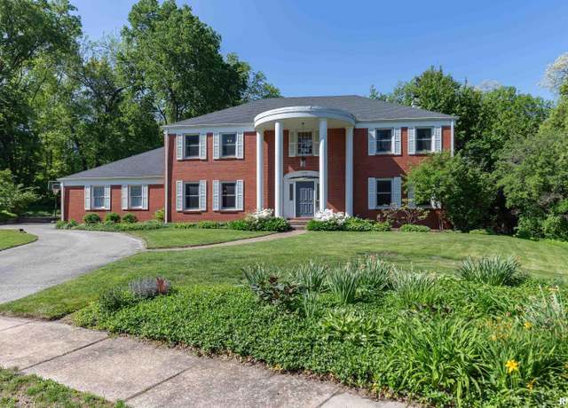 Property at 1220 38th Avenue Court, Rock Island, IL 61201-6040, 5 beds, 3 baths