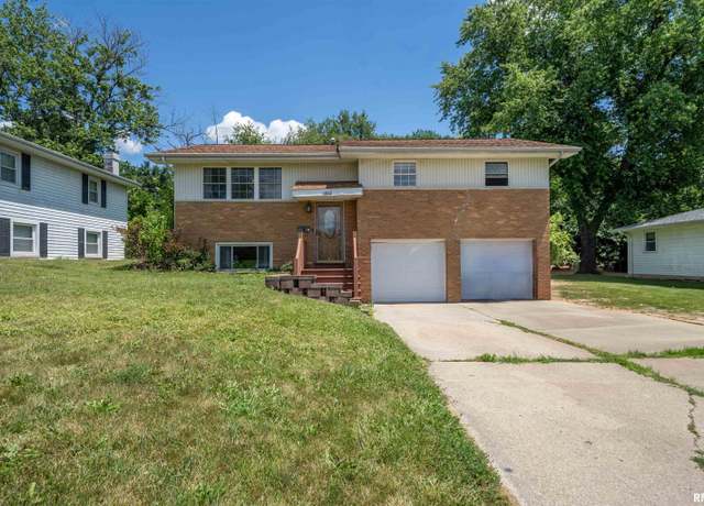 Property at 6822 N Kimberly Dr, Peoria, IL 61614, 3 beds, 1.5 baths