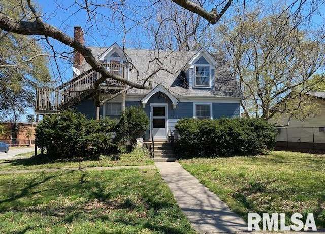 Property at 701 S Rawlings St, Carbondale, IL 62901, 3 beds, 3 baths