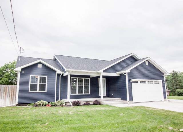 Property at 210 1st Ave, Sherrard, IL 61281, 3 beds, 2 baths