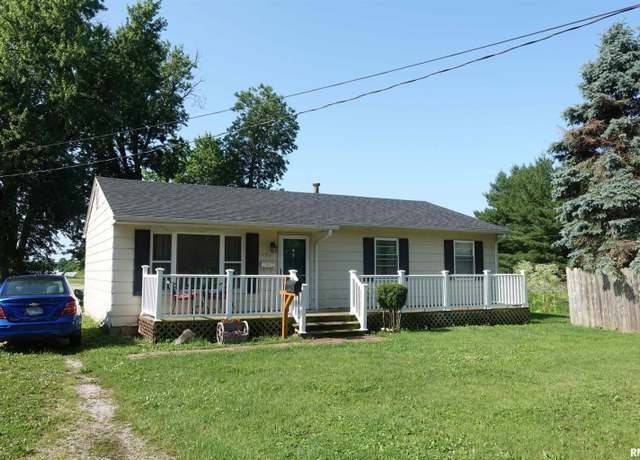 Property at 1024 Johnston St, Galesburg, IL 61401, 3 beds, 1 bath