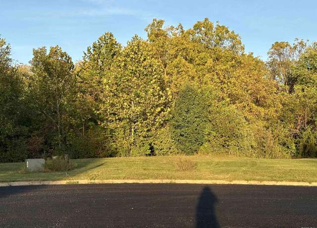 Property at 106 Scarlet Ct, Washington, IL 61571