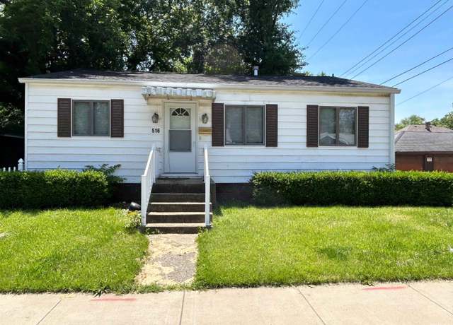 Property at 516 E Ash St, Springfield, IL 62703, 4 beds, 2 baths