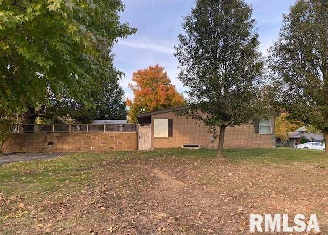 Property at 1 Sunset St, Mt Vernon, IL 62864
