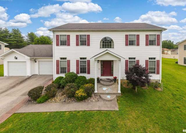 Property at 109 S Greg Ln, Carbondale, IL 62901, 4 beds, 2.5 baths