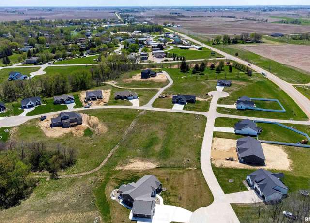 Property at 27087 181st St, Long Grove, IA 52756