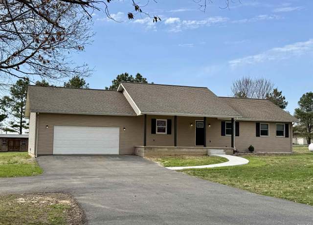 Property at 56 Woodland Dr, Metropolis, IL 62960, 3 beds, 3 baths