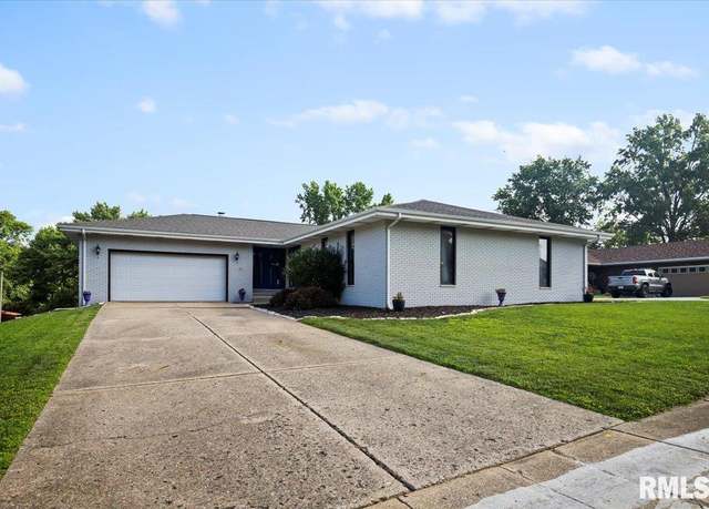 Property at 55 Pine Cv, Springfield, IL 62712, 3 beds, 2.5 baths