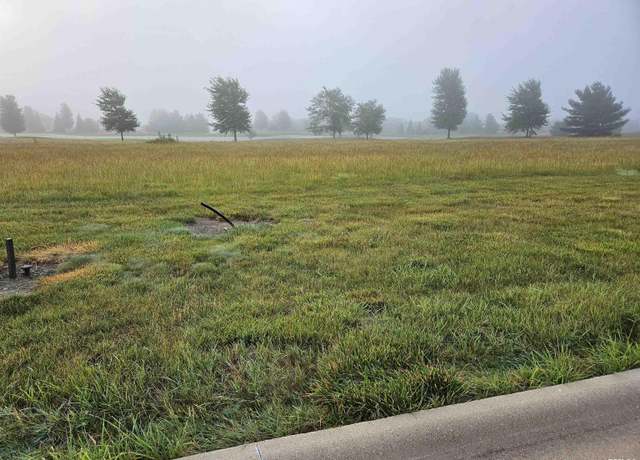 Property at 930 Ring Dr, Metamora, IL 61548
