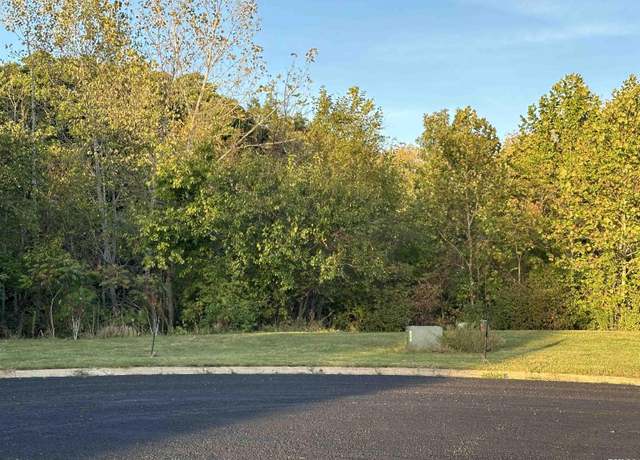 Property at 104 Scarlet Ct, Washington, IL 61571