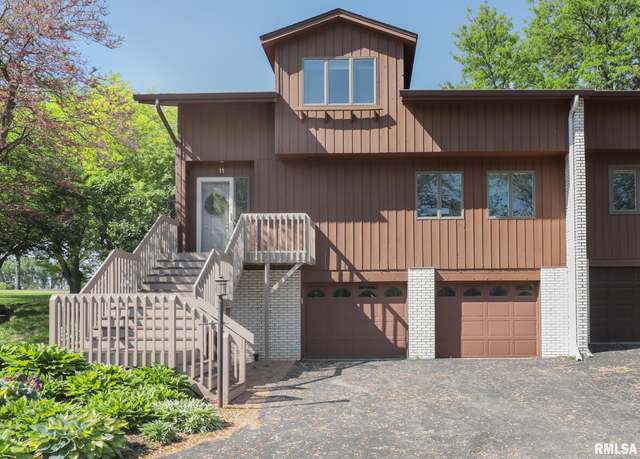 Property at 6401 Utica Ridge Rd #11, Davenport, IA 52806, 2 beds, 2 baths