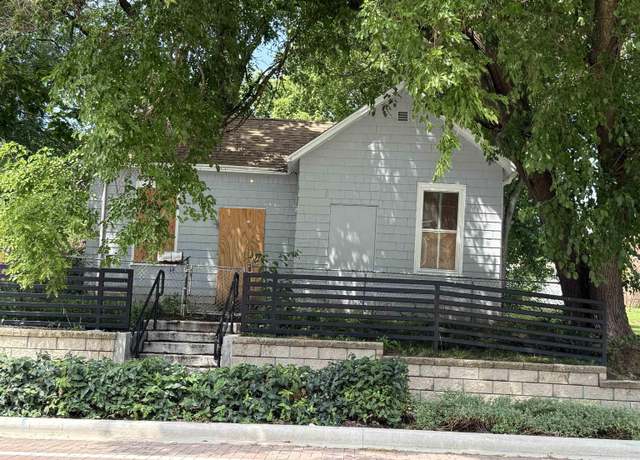 Property at 1509 S Western Ave, Peoria, IL 61605-3440, 1 bed, 1 bath