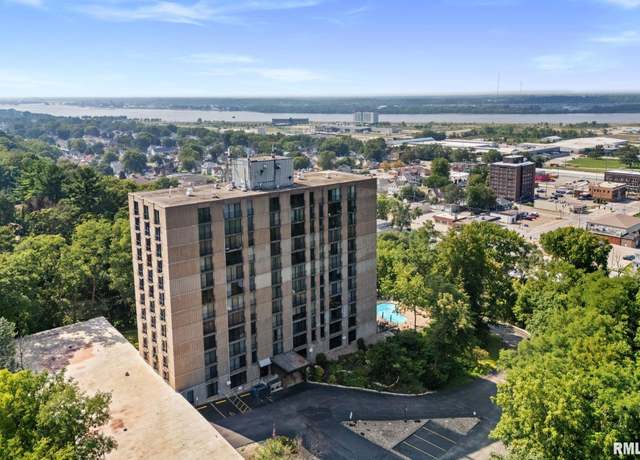 Property at 1800 7th St Unit 6C, East Moline, IL 61244, 2 beds, 2 baths