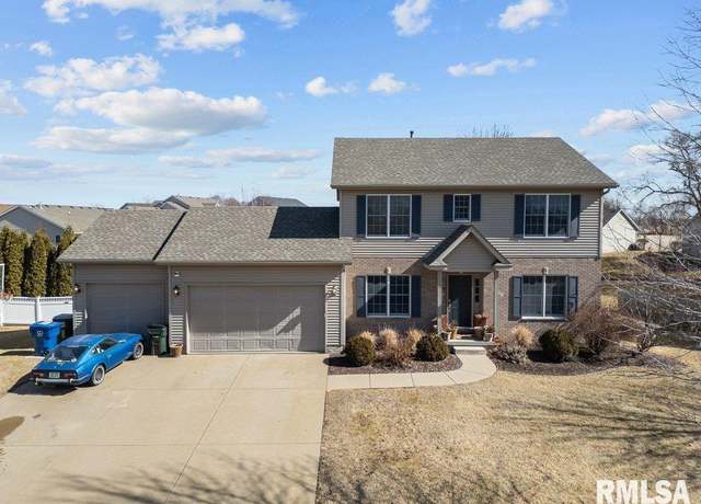 Property at 5821 Lorton Ave, Davenport, IA 52807, 4 beds, 3.5 baths