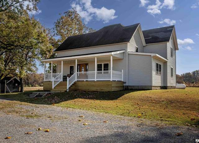 Property at 17064 Old Frankfort Rd, Johnston City, IL 62951, 5 beds, 2 baths