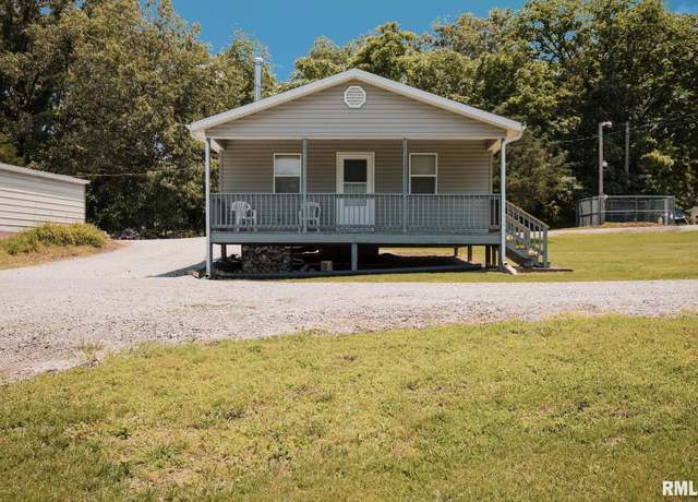 Property at 606 W Law St, Orient, IL 62874, 1 bed, 1 bath