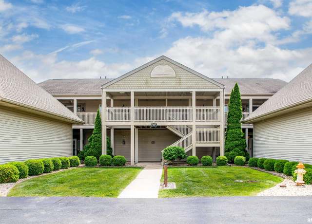 Property at 7325 N Villa Lake Dr #2, Peoria, IL 61615, 2 beds, 2 baths