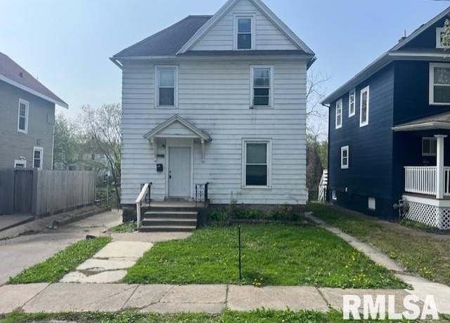 Property at 1015 Arlington Ct, Davenport, IA 52803, 3 beds, 1 bath