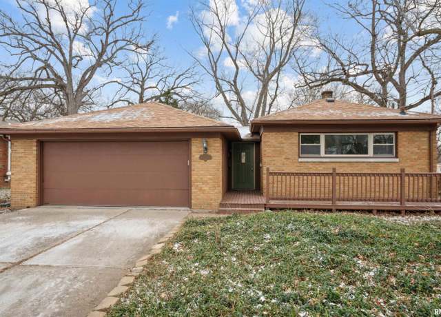 Property at 2020 12th St, East Moline, IL 61244, 4 beds, 2 baths