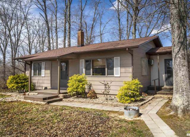 Property at 14868 Harris School Rd, Johnston City, IL 62951, 2 beds, 1.5 baths