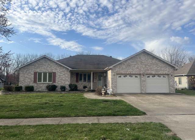Property at 65 Alice Dr, Jacksonville, IL 62650, 4 beds, 3.5 baths