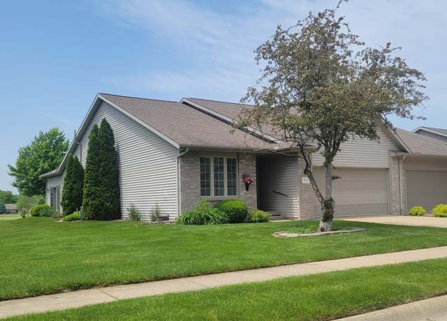 Property at 2743 Vista Grande Ct, Pekin, IL 61554, 3 beds, 3 baths