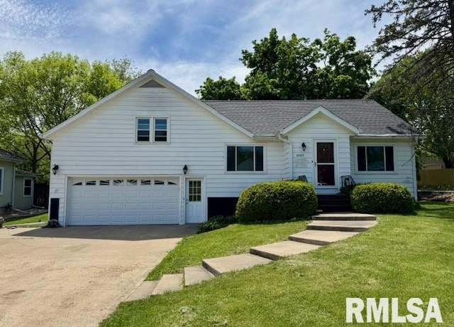 Property at 1003 16th Avenue North, Clinton, IA 52732, 3 beds, 2.5 baths