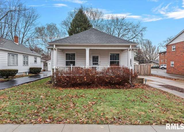 Property at 2042 S Douglas Ave, Springfield, IL 62704, 2 beds, 1 bath