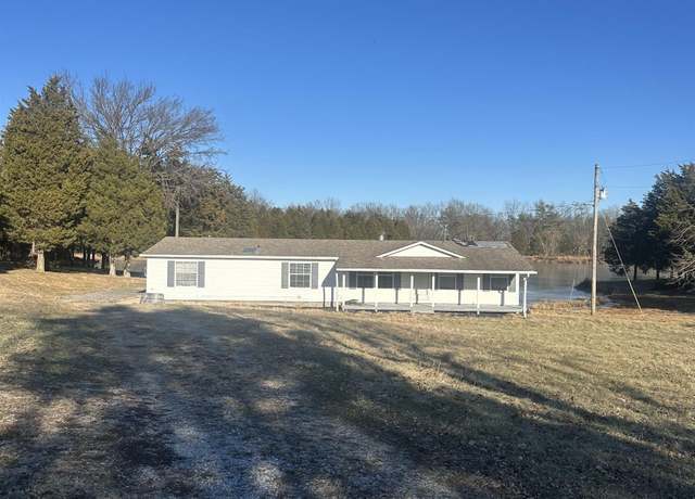 Property at 165 Nile Ln, Creal Springs, IL 62922, 3 beds, 2 baths
