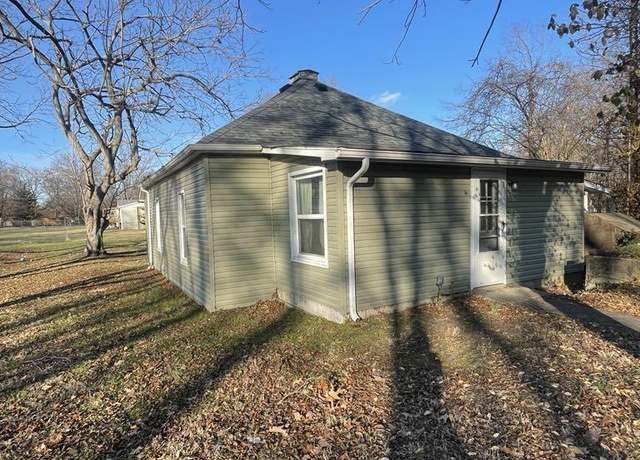 Property at 6219 E Main St, Mulkeytown, IL 62865, 2 beds, 1 bath