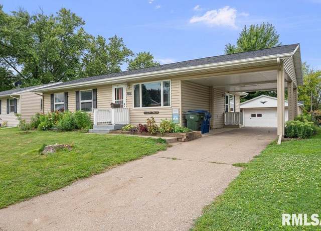 Property at 2052 N Linwood Ave, Davenport, IA 52804, 4 beds, 2 baths