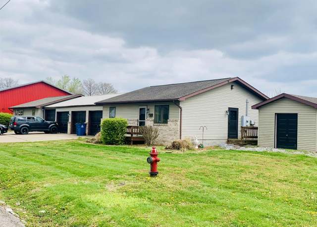 Property at 1005 W Central St Unit A&B, Marion, IL 62959, 4 beds, 2 baths