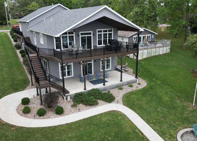Property at 12933 Egypt Shores Dr, Creal Springs, IL 62922, 5 beds, 4 baths