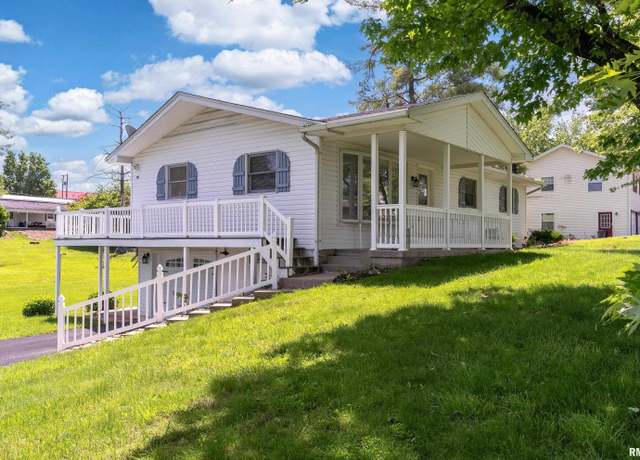 Property at 105 Skyline Dr, Goreville, IL 62939, 3 beds, 1 bath