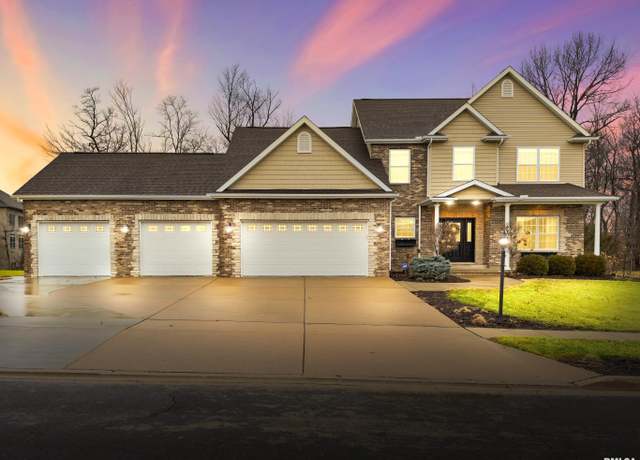 Property at 1804 Rustic Oak Dr, Washington, IL 61571, 5 beds, 3.5 baths
