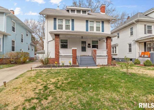 Property at 1601 S Whittier Ave, Springfield, IL 62704, 3 beds, 2.5 baths